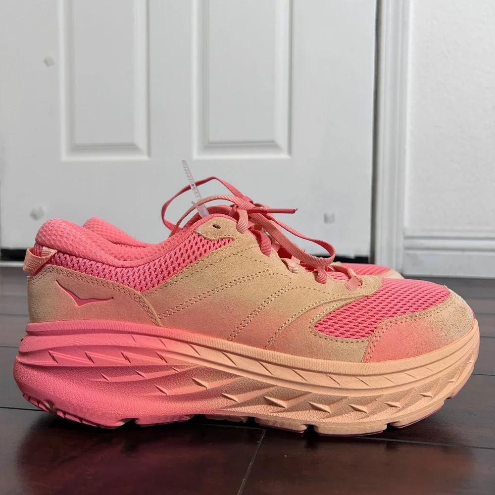 NWOB Hoka One One Vibrant Bloom Bondi L Cantaloupe Men 10.5 W 11.5